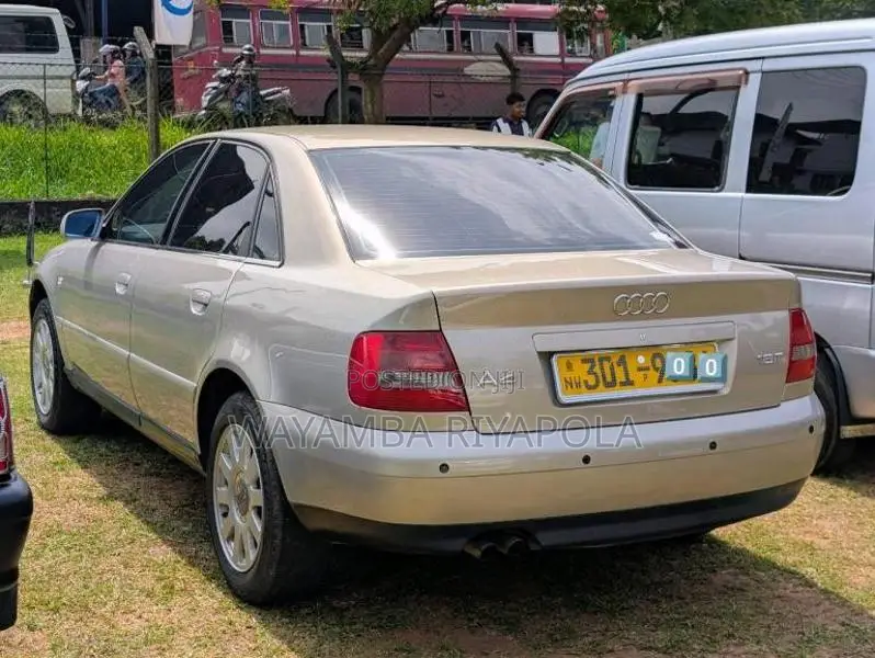 Audi A4 2000 Car (Used)