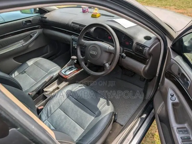 Audi A4 2000 Car (Used)
