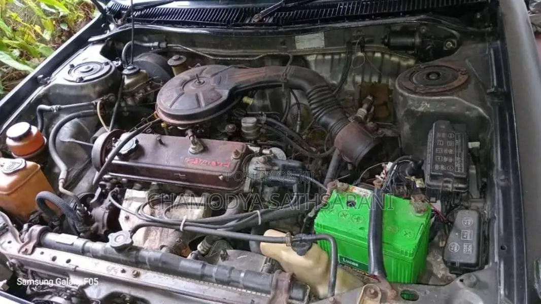 Toyota Corolla 1990 Car (Used)