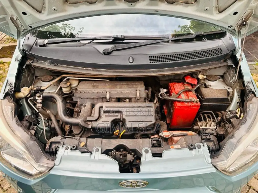 Toyota Pixis 2018 Car (Used)