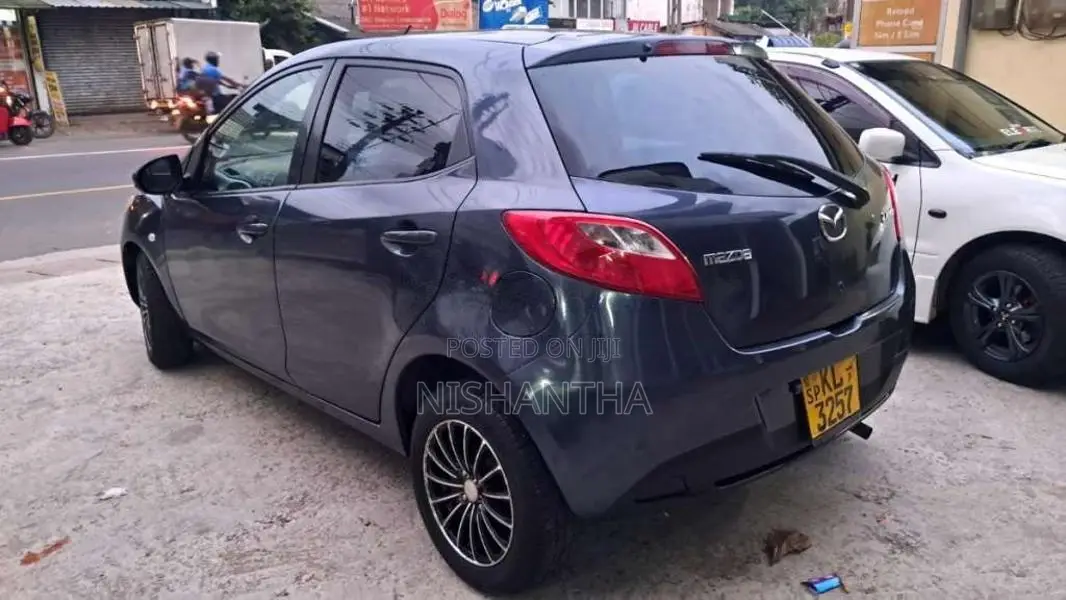 Mazda Demio 2007 Car (Used)