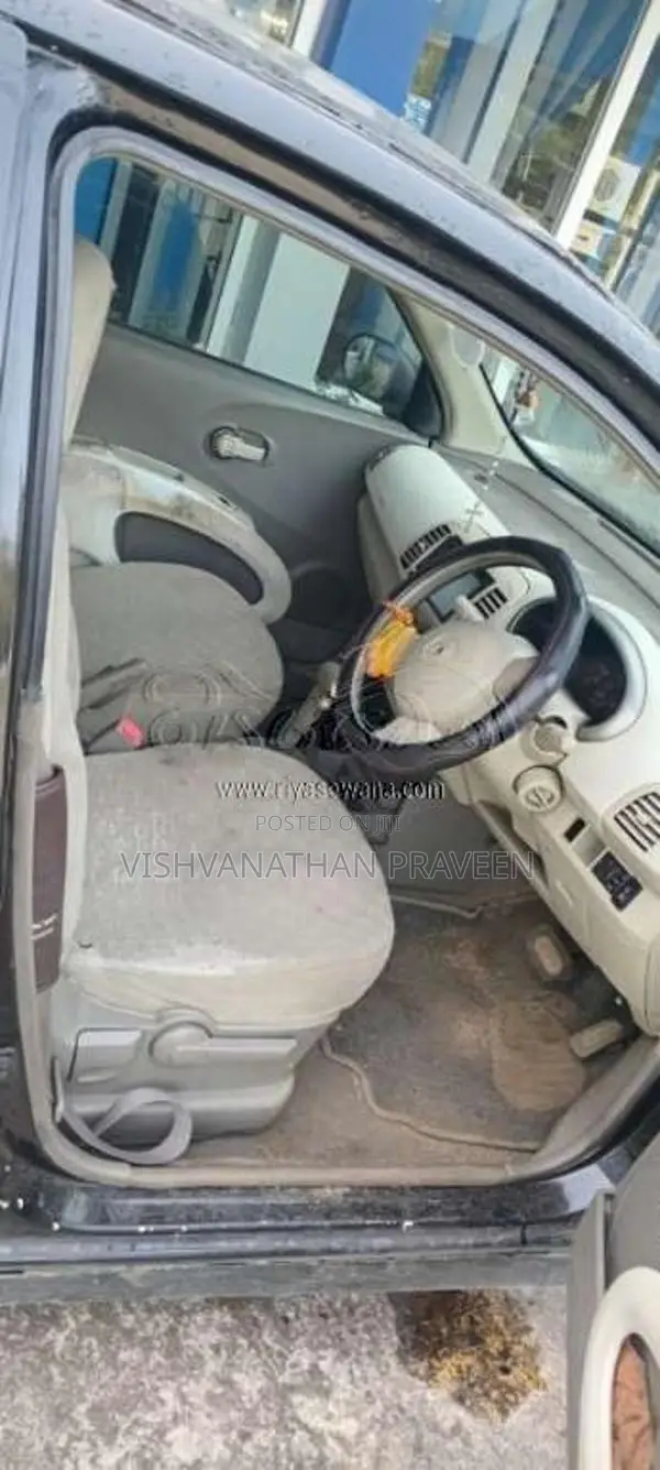 Nissan March 2002 Car (Used)