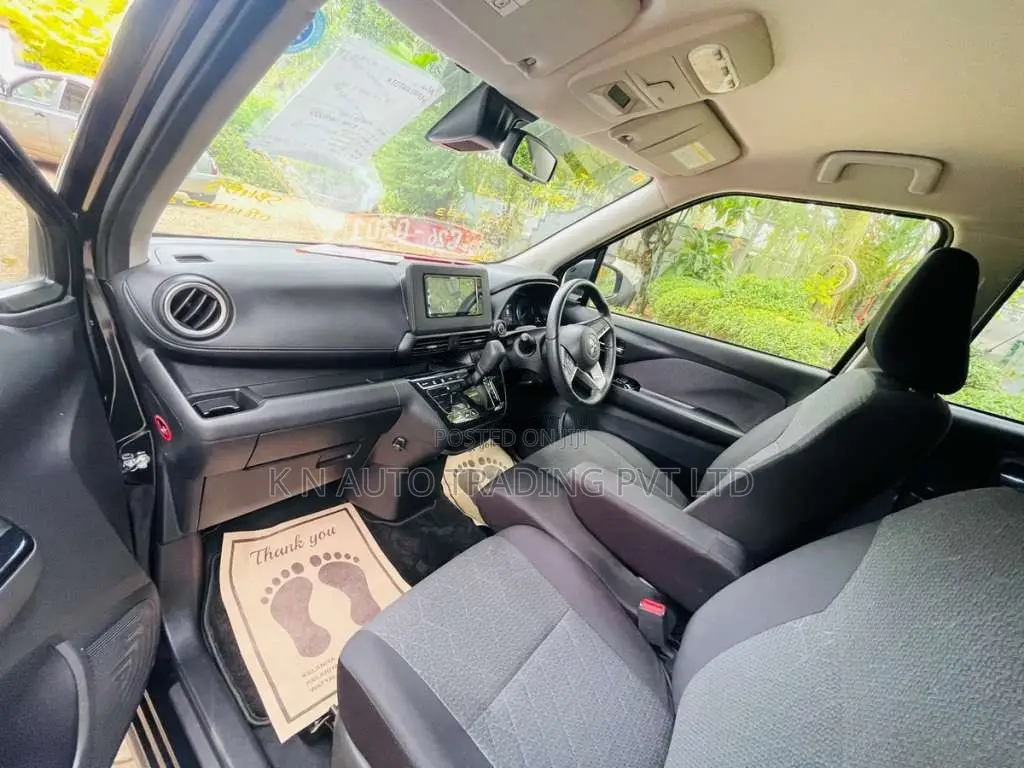 Mitsubishi EK X Cross 2023 Car Unregistered (Recondition)