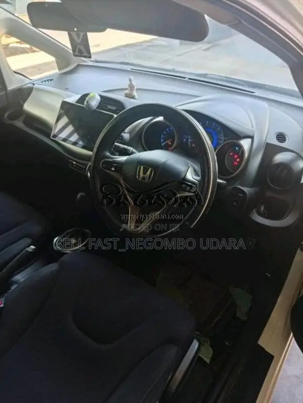 Honda FIT GP1 2011 Car (Used)