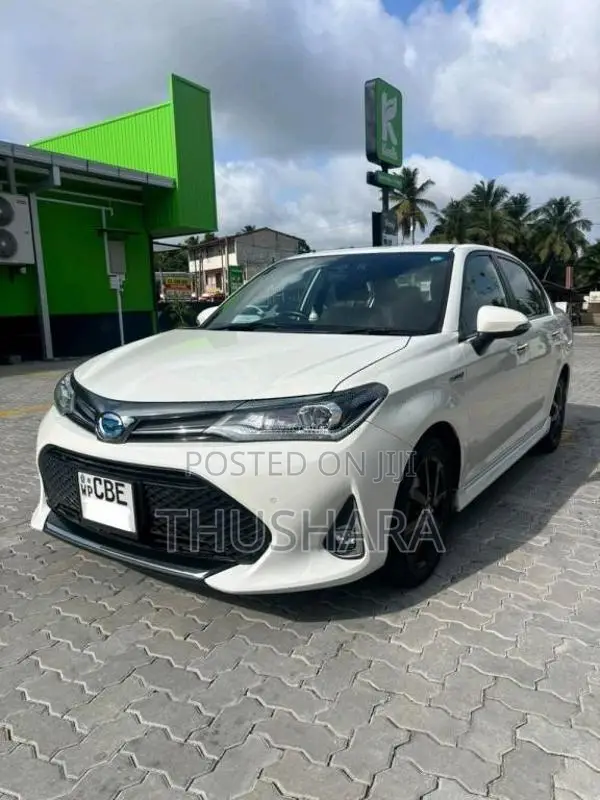 Toyota AXIO 2018 Car (Used)