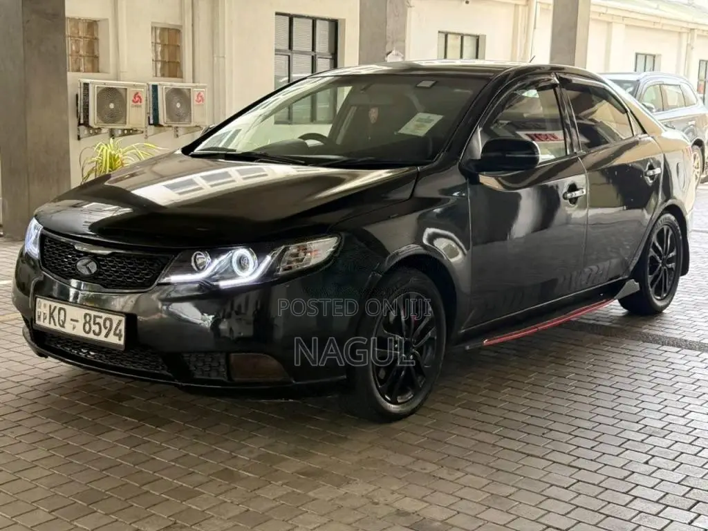 Kia Cerato 2011 Car (Used)