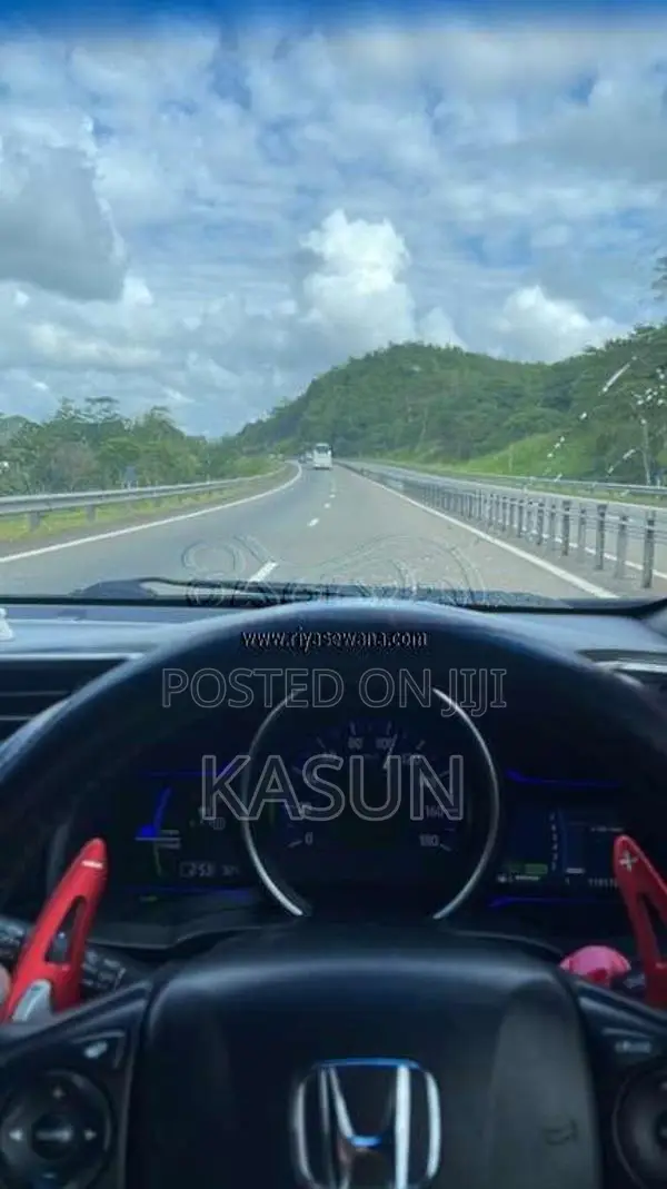 Honda Fit GP5 S Grade 2013 Car (Used)