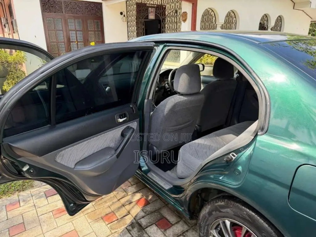 Honda Civic ES8 2001 Car (Used)