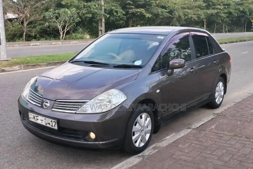 Nissan Tiida 2007 Car (Used)