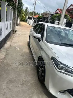 Toyota Axio Wxb 2017 Car (Used)