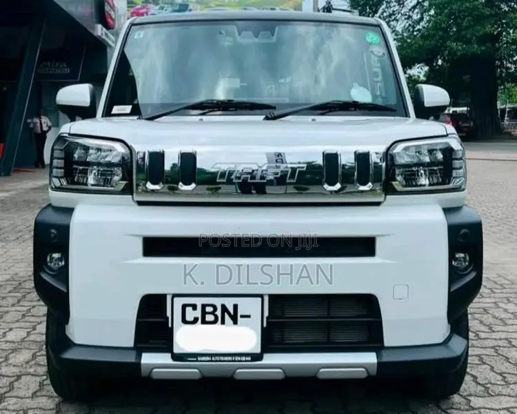Daihatsu TAFT G Chrome Venture 2024 Car (Used)