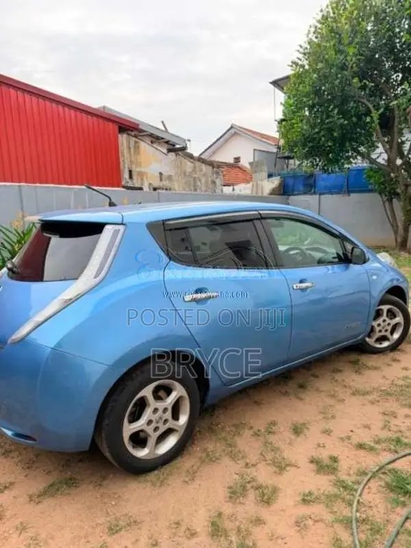 Nissan Leaf 2013 Car (Used)