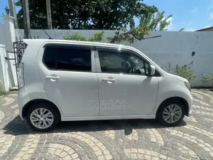 Suzuki Wagon R FZ 2014 Car (Used)