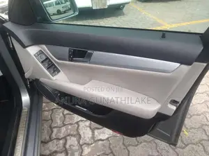 Mercedes-Benz C180 2011 Car (Used)