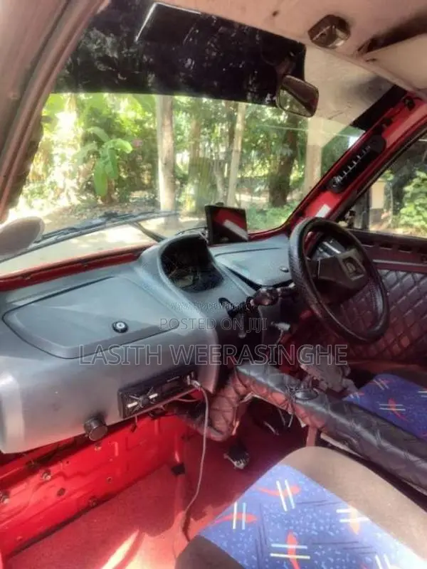 Bajaj Qute 2019 Car (Used)