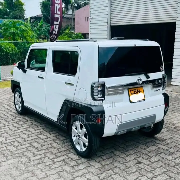 Daihatsu TAFT G Chrome Venture 2024 Car (Used)