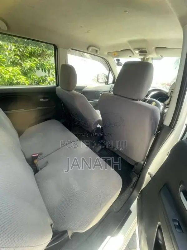 Suzuki Wagon R FZ 2014 Car (Used)