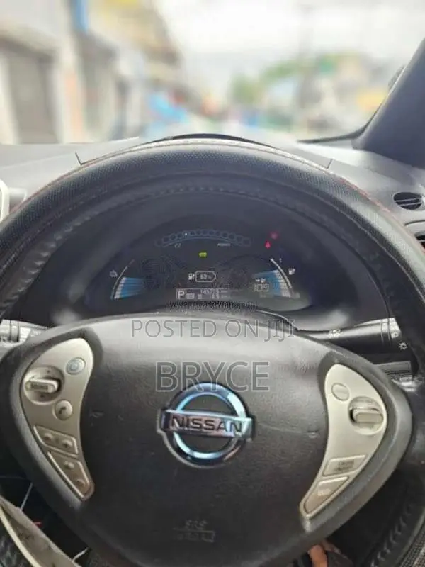 Nissan Leaf 2013 Car (Used)