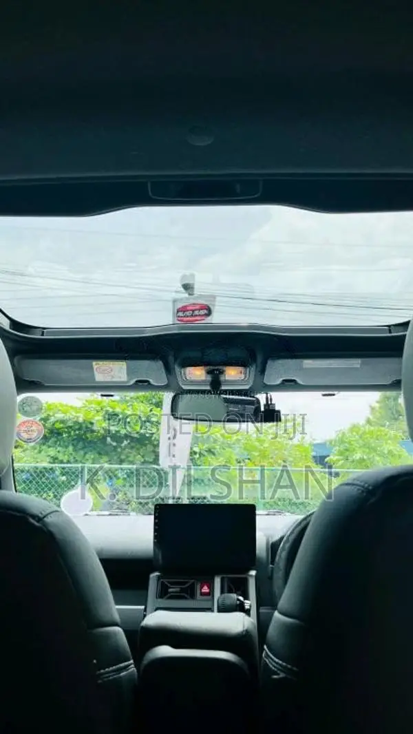 Daihatsu TAFT G Chrome Venture 2024 Car (Used)