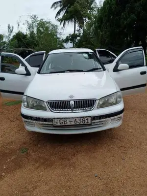 Nissan N16 2000 Car (Used)