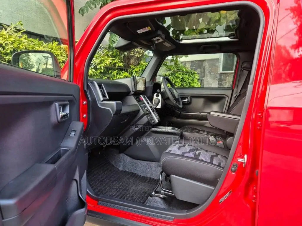 Daihatsu TAFT G Dark Chrome 2024 Car Unregistered (Recondition)