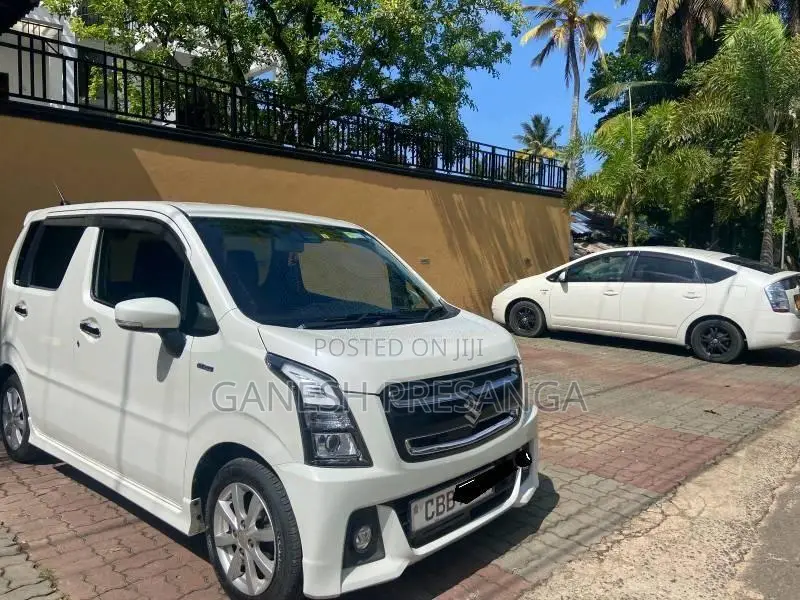 Suzuki Wagon R Stingray 2018 Car (Used)
