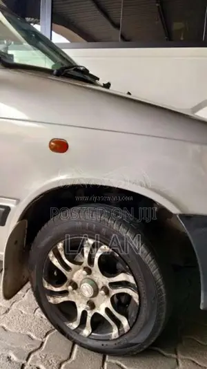Suzuki Maruti 800 2004 Car (Used)
