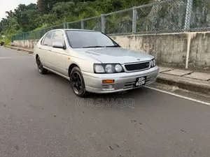 Nissan Bluebird U14 SSS 1998 Car (Used)