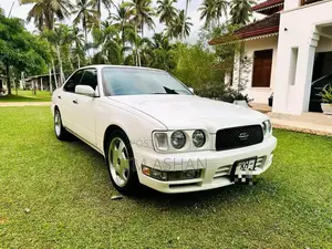 Nissan Gloria 2000 Car (Used)