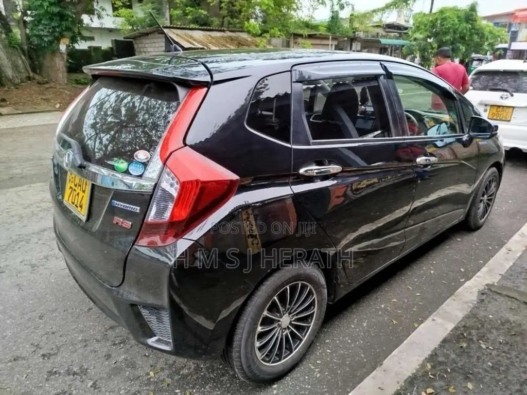Honda Fit 2013 Car (Used)