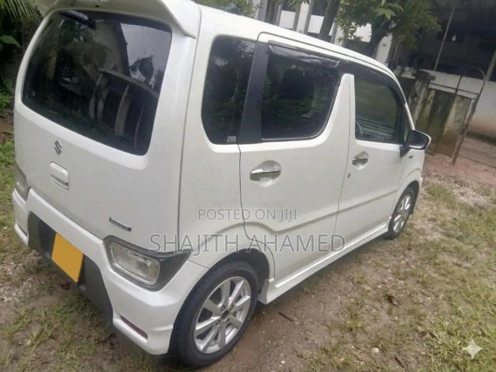 Suzuki Wagon R Stingray 2017 Car (Used)