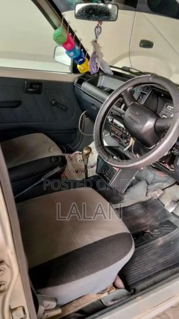 Suzuki Maruti 800 2004 Car (Used)