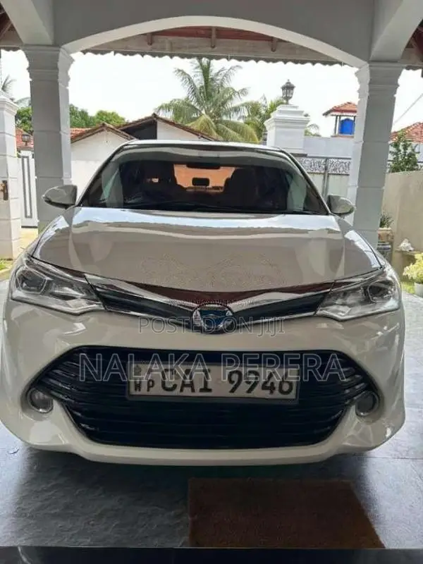 Toyota Axio G Grade 2015 Car (Used)