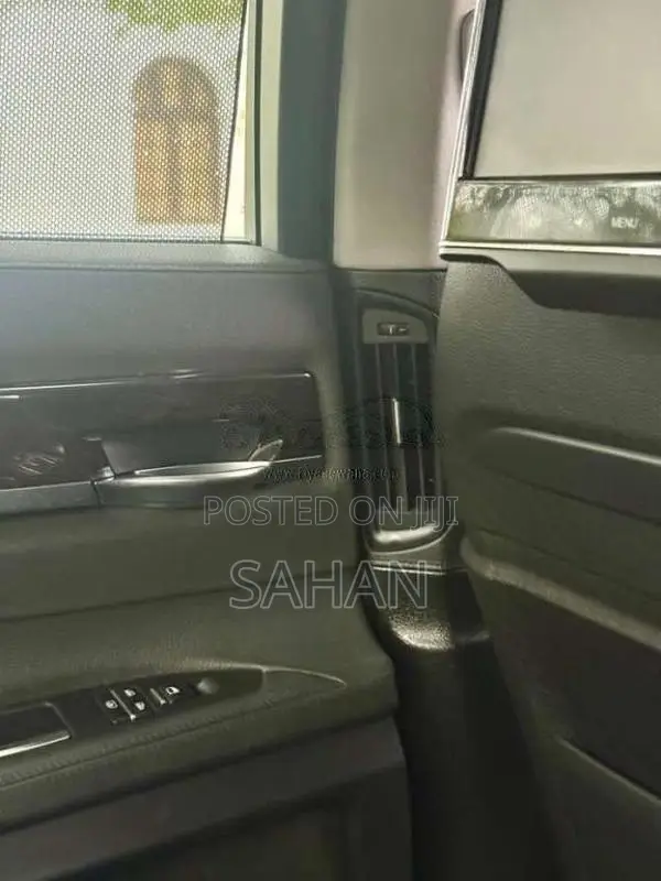 BMW 740 2014 Car (Used)