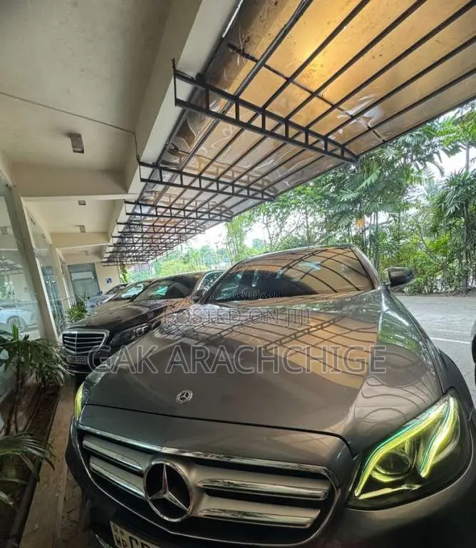 Mercedes-Benz E350 2018 Car (Used)