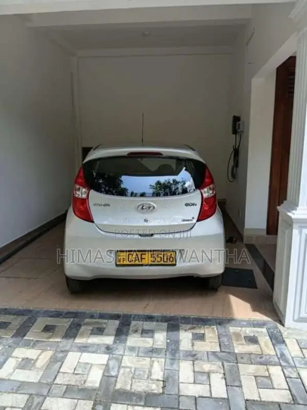 Hyundai Eon 2015 Car (Used)