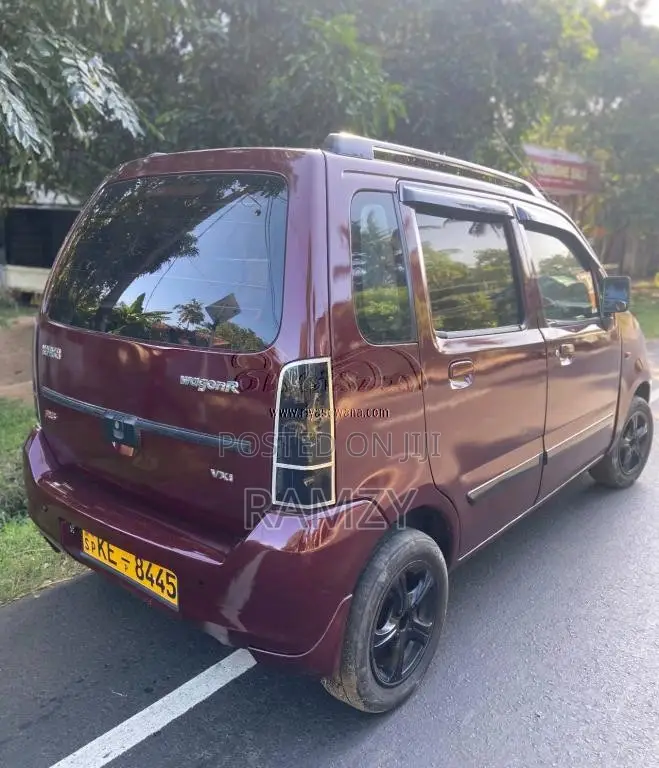 Suzuki Wagon R 2006 Car (Used)