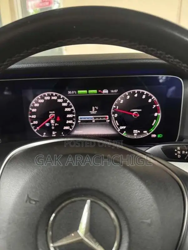Mercedes-Benz E350 2018 Car (Used)