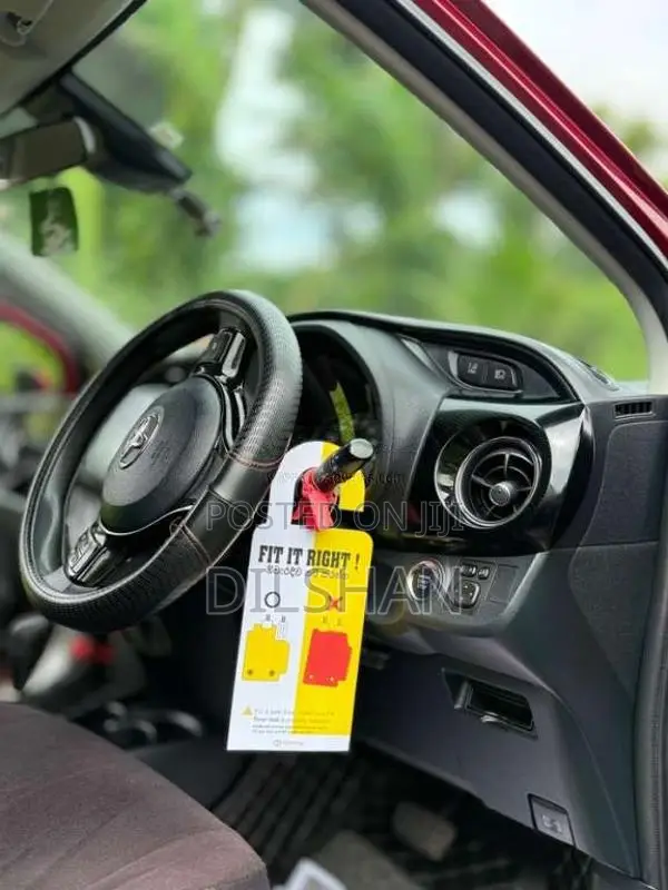 Toyota Vitz 2019 Car (Used)