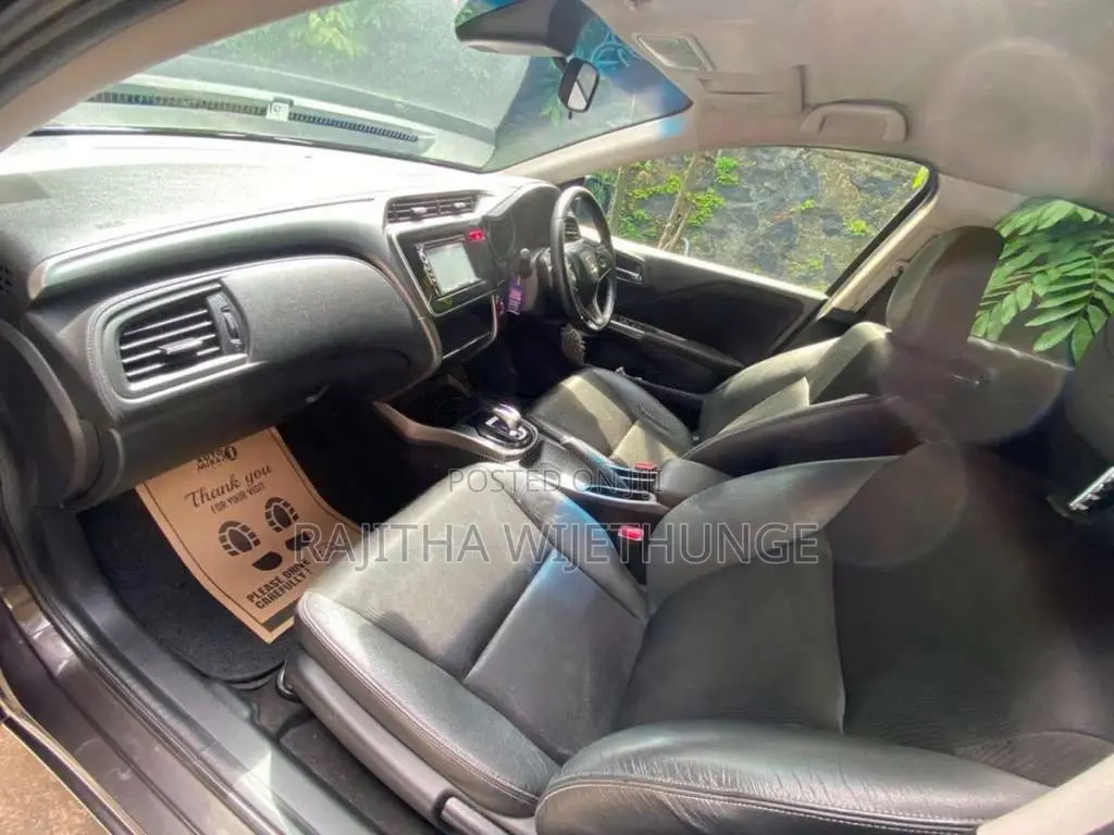 Honda Grace 2015 Car (Used)