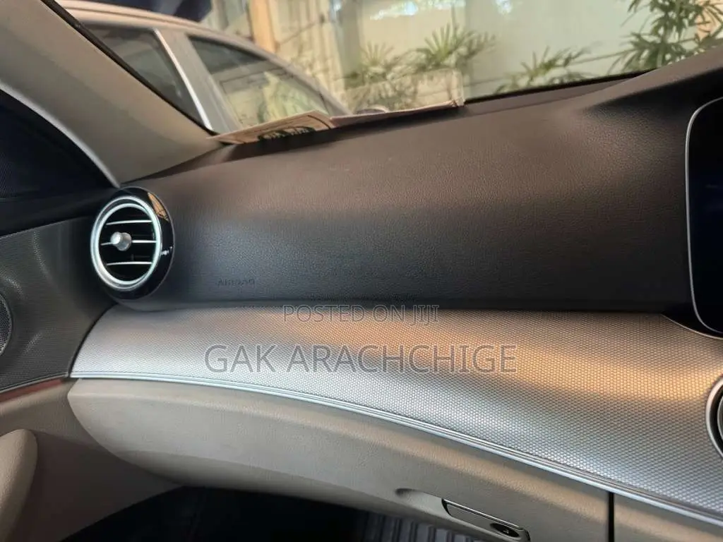 Mercedes-Benz E350 2018 Car (Used)