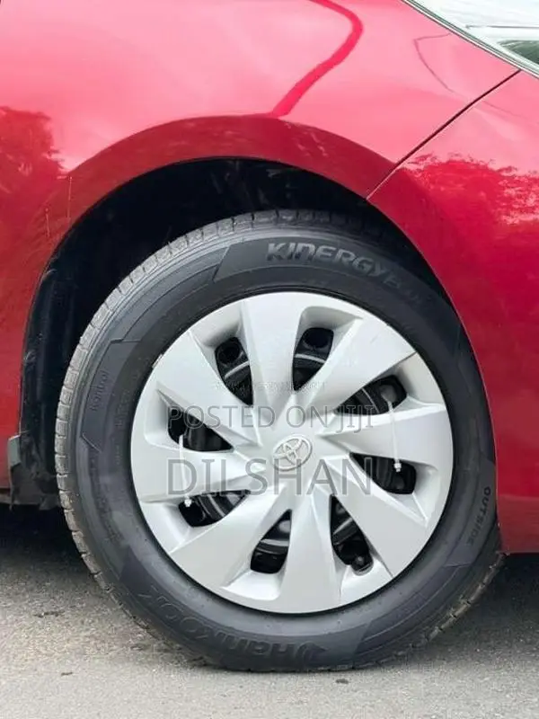 Toyota Vitz 2019 Car (Used)
