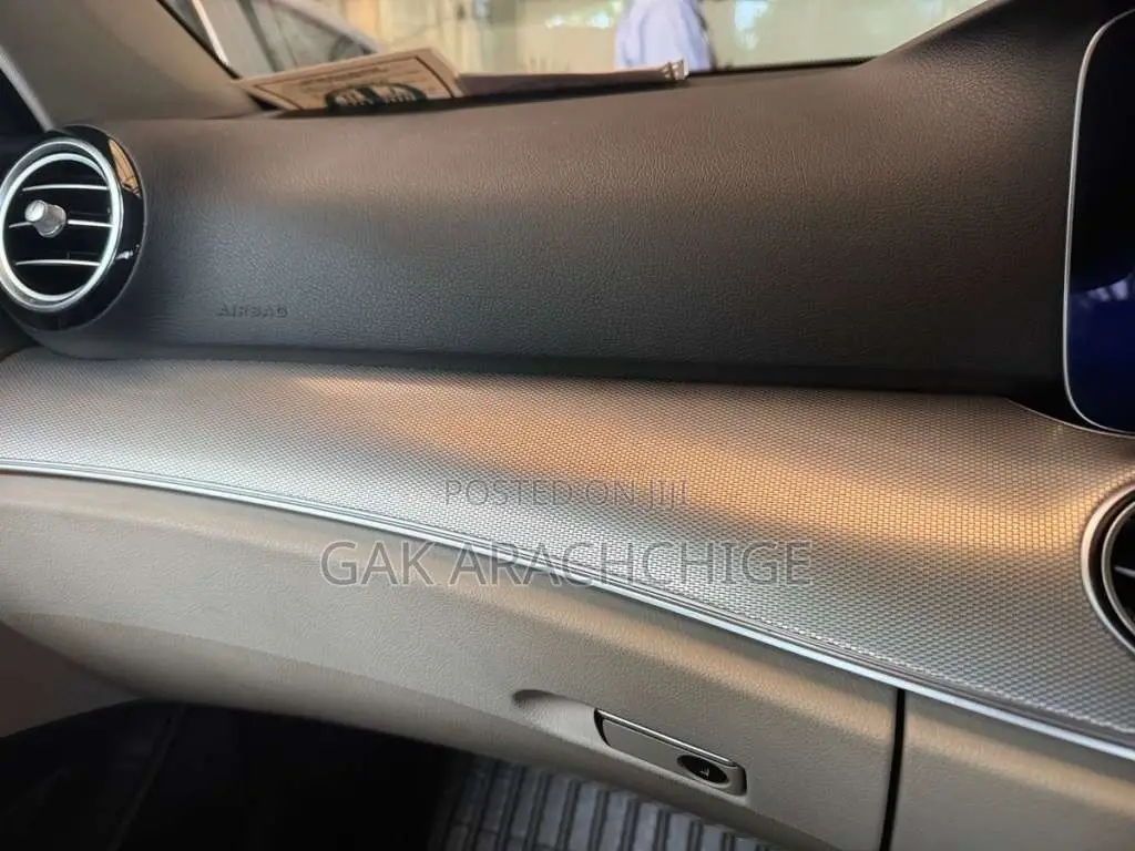 Mercedes-Benz E350 2018 Car (Used)