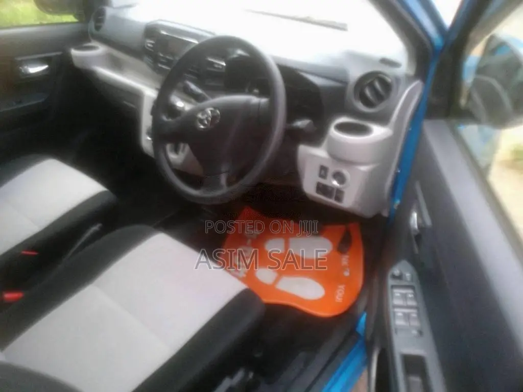 Toyota Pixis 2025 Car (Used)