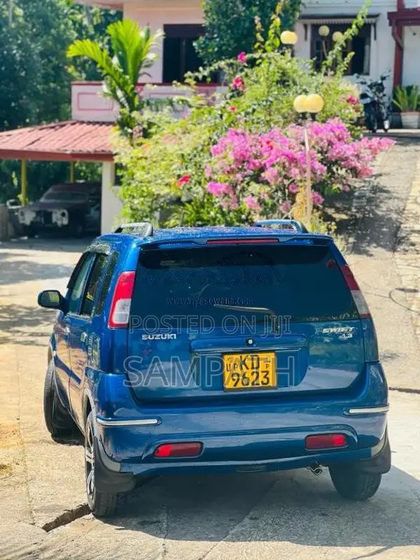 Suzuki Swift 2004 Car (Used)
