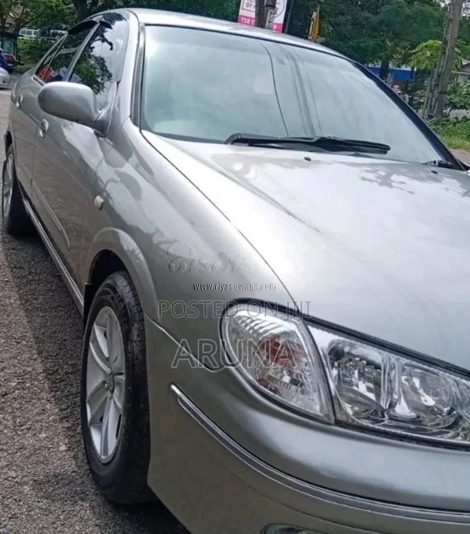 Nissan N16 BlueBird Sylphy G Grade 2004 Car (Used)