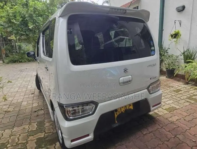Suzuki Wagon R Stingray 2018 Car (Used)