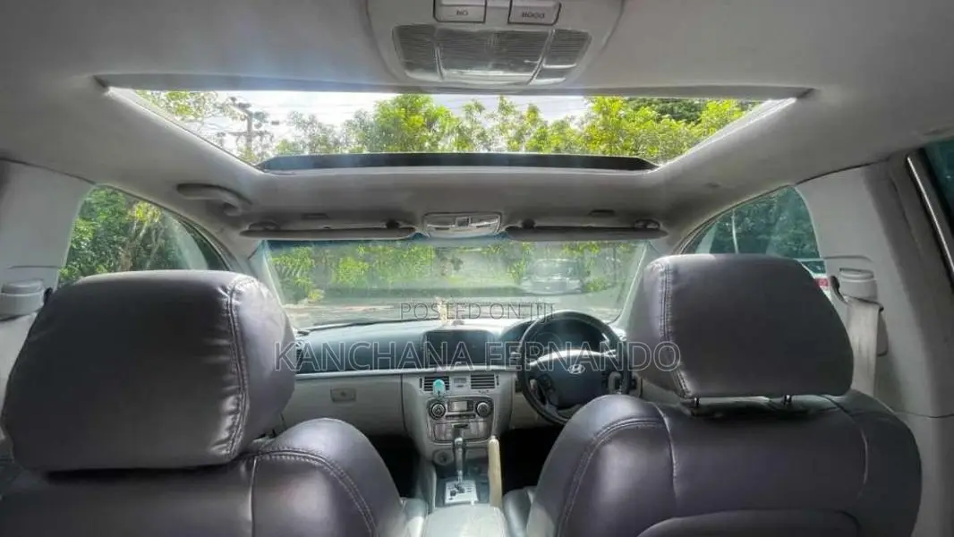Hyundai Sonata V NF 2.4i 2006 Car (Used)
