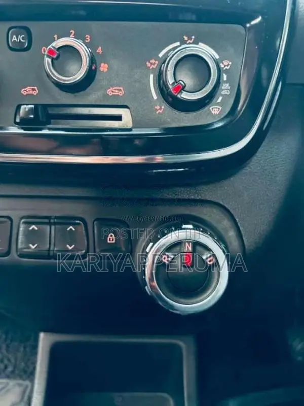 Renault Kwid 2017 Car (Used)