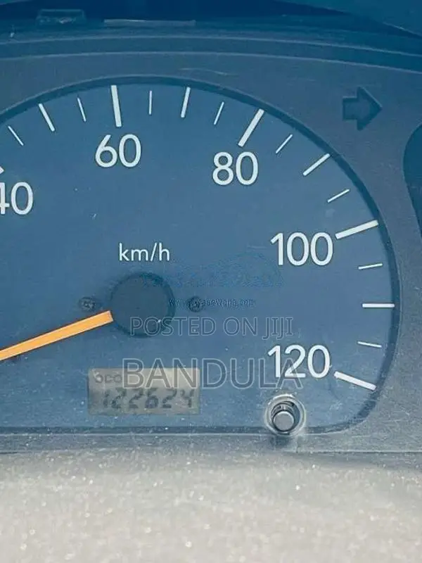 Opel Corsa March 2003 Car (Used)